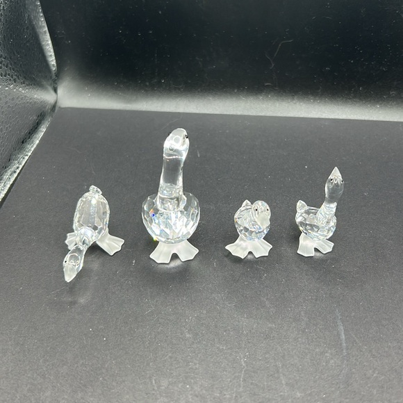 Swarovski Silver Crystal family of geese. Mint condition. - Picture 3 of 7
